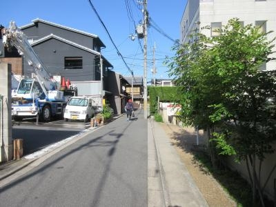 ハンズレジデンス二条の周辺|前面道路
