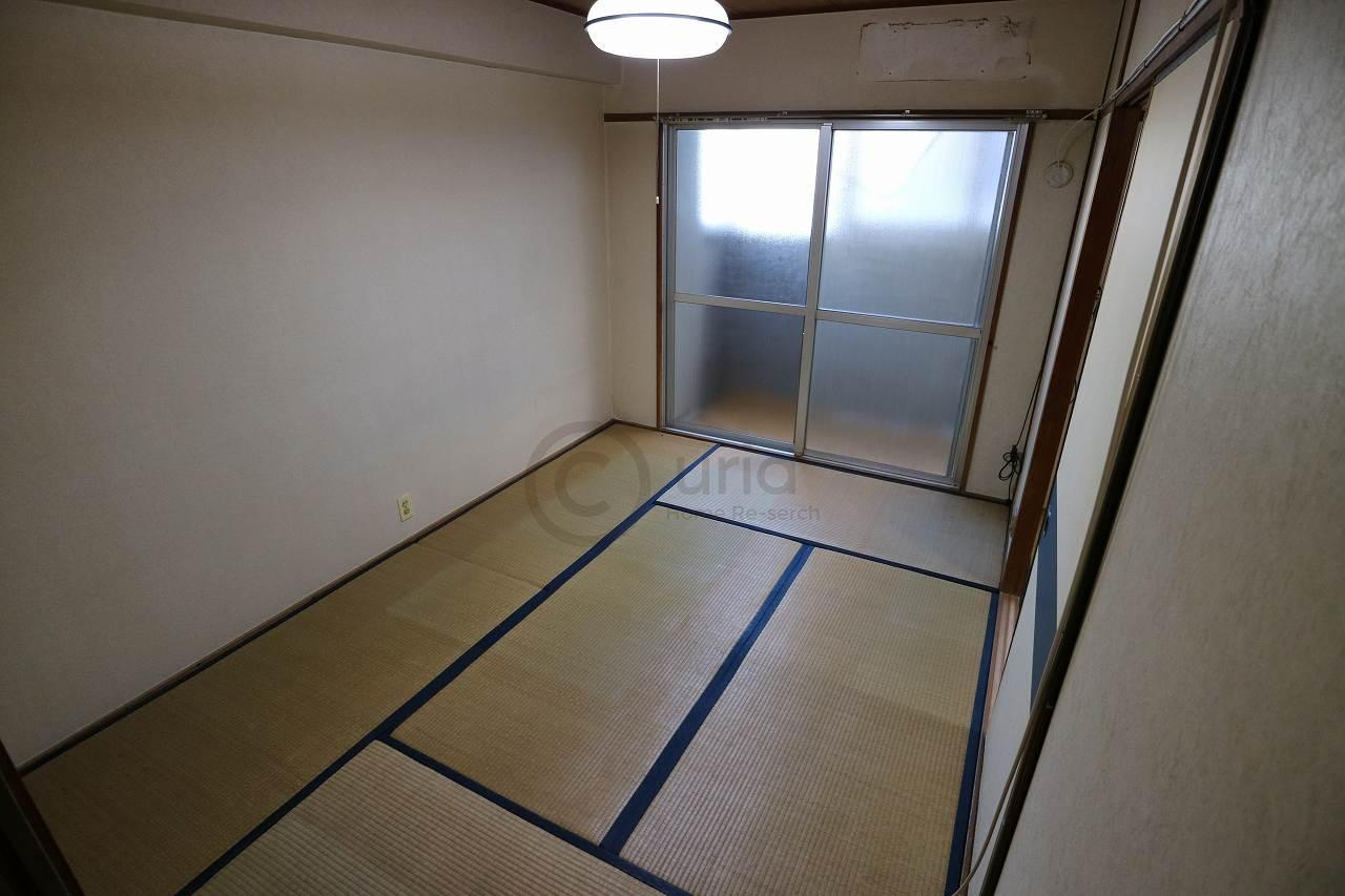 森南コーポの和室