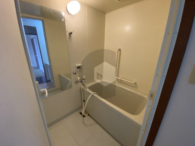 ブランチ913の浴室