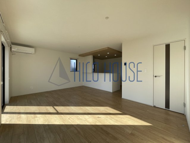 Sumai-to川越市山田01の居間・リビング