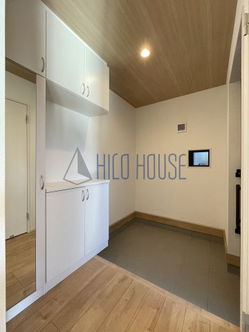 Sumai-to川越市山田01の玄関