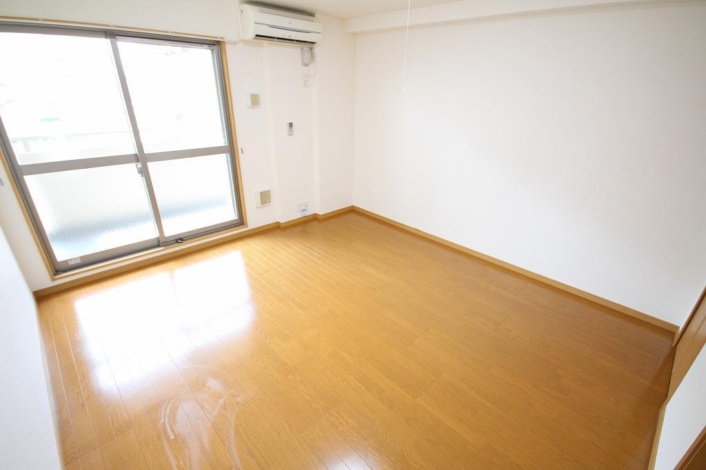 フリーデK.I 2の居間・リビング|※お部屋により仕様が異なる可能性があります。