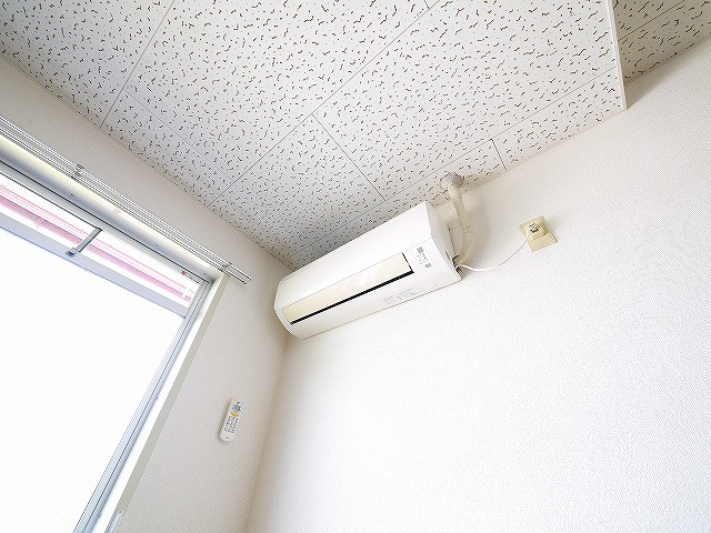 クレアーレ学園前の設備|エアコンです