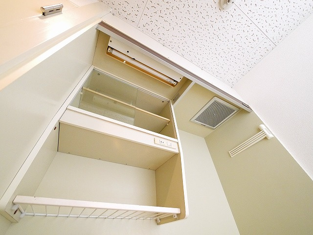 クレアーレ学園前の収納|ちょっとした収納スペースも充実しています