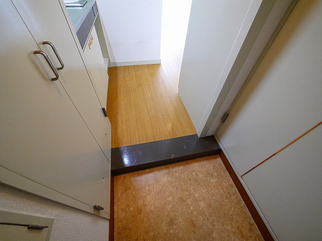 クレアーレ学園前の玄関|毎日通る玄関はこちらです