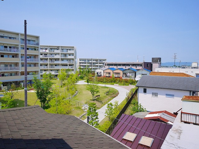 クレアーレ学園前の展望|閑静な住宅地にあります