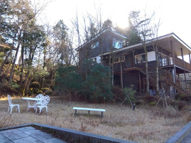 売中古戸建　裾野市須山の外観|自然と共に暮らす、非日常感を味わえる住まいです。
