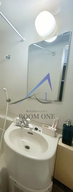 ジョイフル目黒洗足の洗面所|洗面台です。（家具はイメージです）