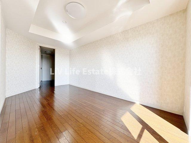 Park City ひばりが丘の洋室