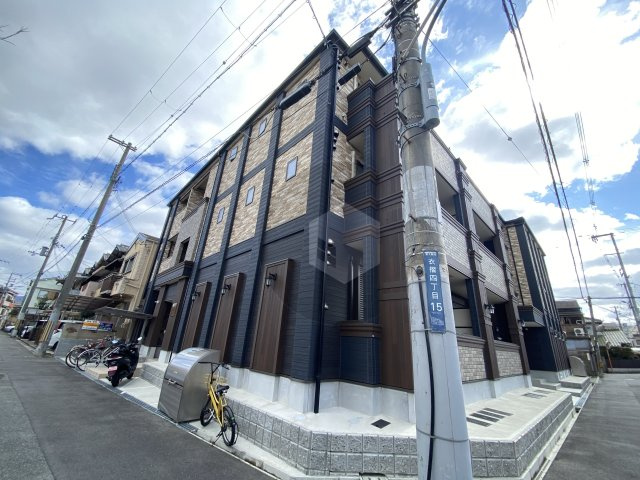 ドムスウエスト