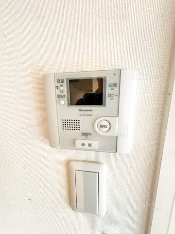 プリマヴェーラ花の木弐番館のセキュリティ|TV付インターホンなので安心です★