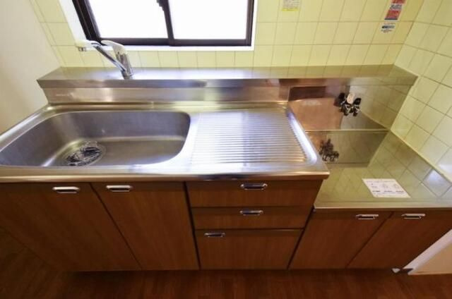 日暮里サンライズマンションのキッチン