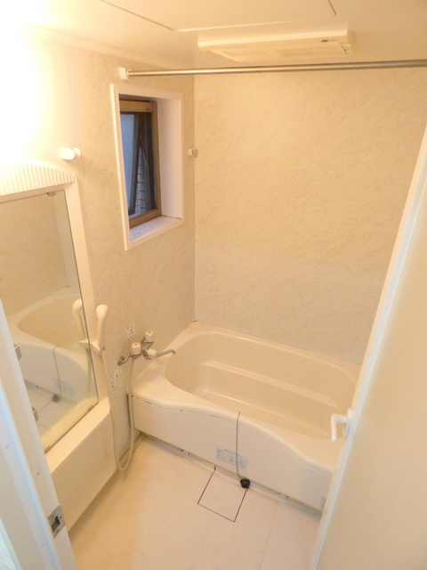 アルファ渋谷の浴室|同タイプのお部屋の参考写真です。