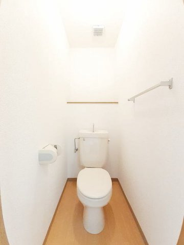 サウスコーポⅤのトイレ|清潔感のあるトイレです