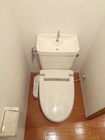 メゾンプレステージ５１０のトイレ|落ち着いたトイレです