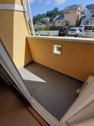 菊池郡菊陽町花立１丁目のアパートのバルコニー|バルコニーからの眺めを楽しみながら食事をしませんか