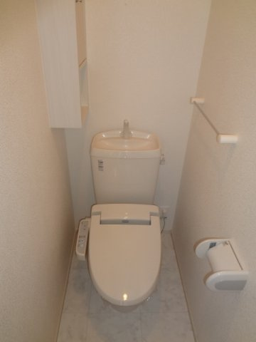 熊本市北区龍田１丁目のアパートのトイレ|落ち着いたトイレです