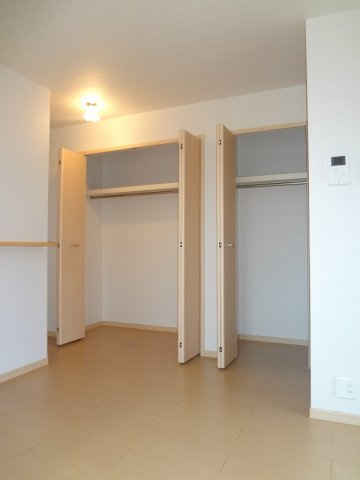 エレガントヒルズの収納|専用の収納スペースです