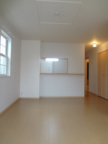 エレガントヒルズの居間・リビング|おしゃれな居間です