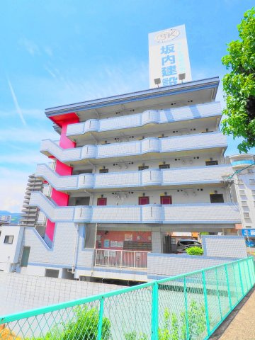 ウエルス21の外観