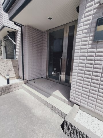ヴィラ・コンフォート田園調布のエントランス