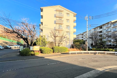 【外観】 | メゾン桜が丘1号棟 | ◆土・日・祝日は、当社スタッフによる現地案内会を実施しております。もちろん平日のご案内も可能です。お気軽にご相談ください！！