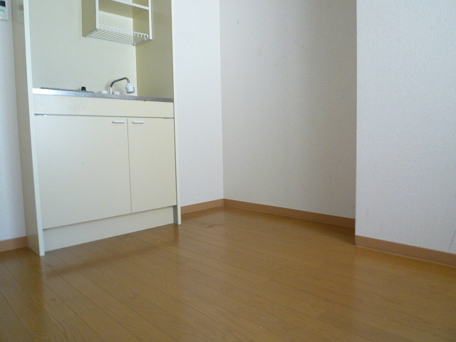 サンビルダー北野山ノ手の洋室