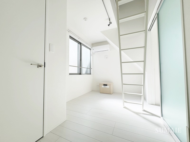 アンベリール北赤羽の居間・リビング|ダイニングです