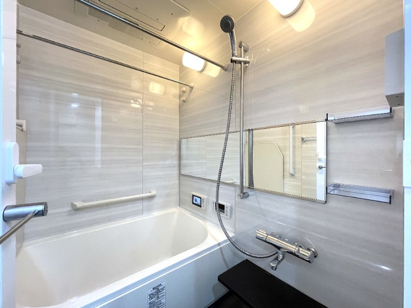 リーガル神戸三宮フラワーロードの浴室