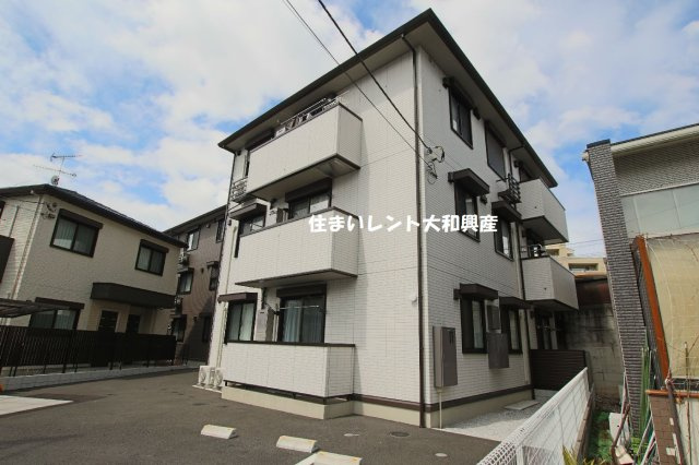 グリーンハウス南林間の外観