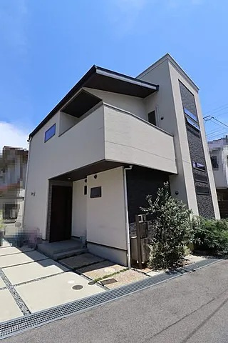 西岡本4丁目貸家