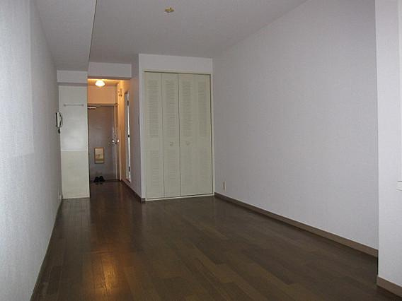 ワコーレ篠原中町の洋室