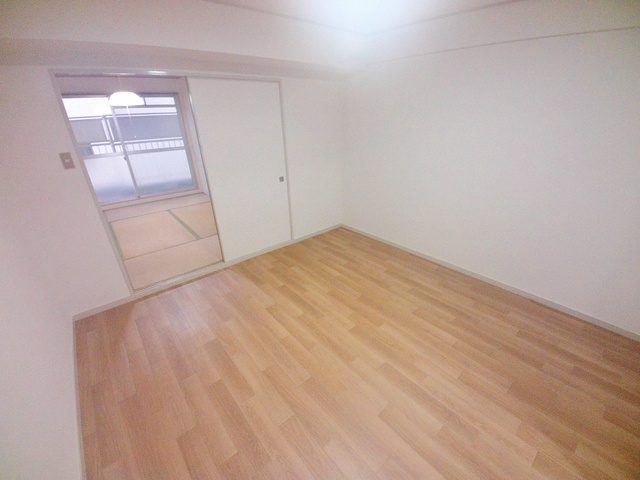 サンロイヤル王子の居間・リビング