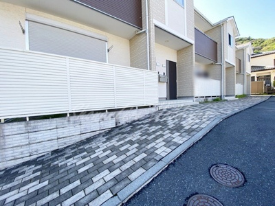 【エントランス】 | カサ・ミラ | おしゃれなエントランス♪