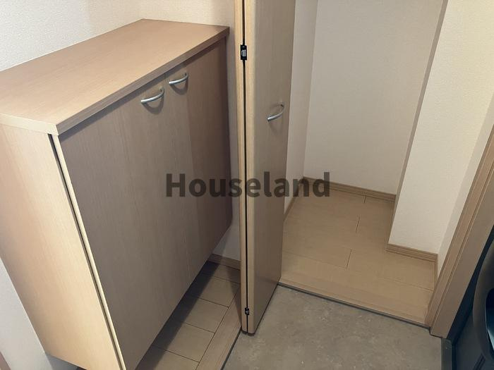 エスポワール金龍寺の玄関