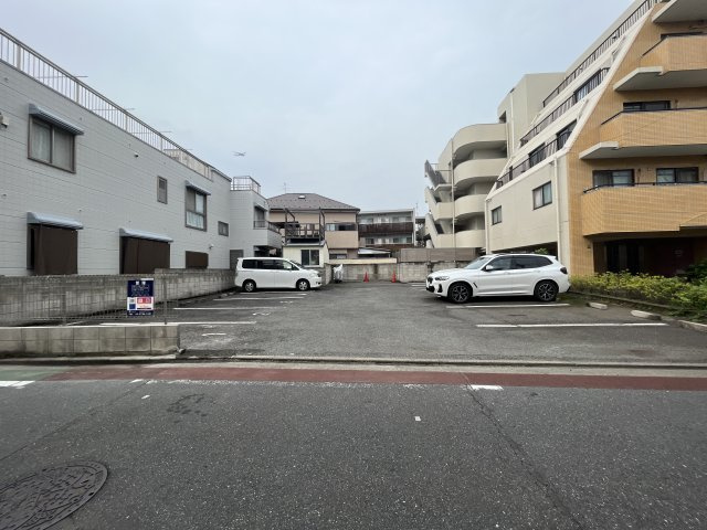 エクセル二葉駐車場の外観