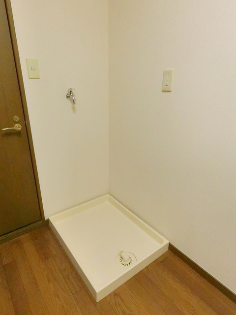 コンフォート吉祥寺の洗面所|★洗濯機置き場★