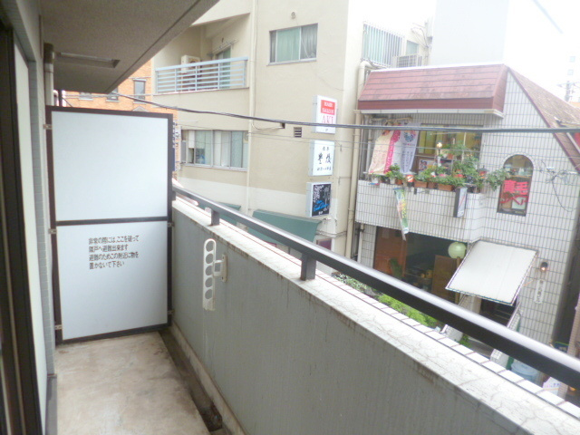 コンフォート吉祥寺のバルコニー