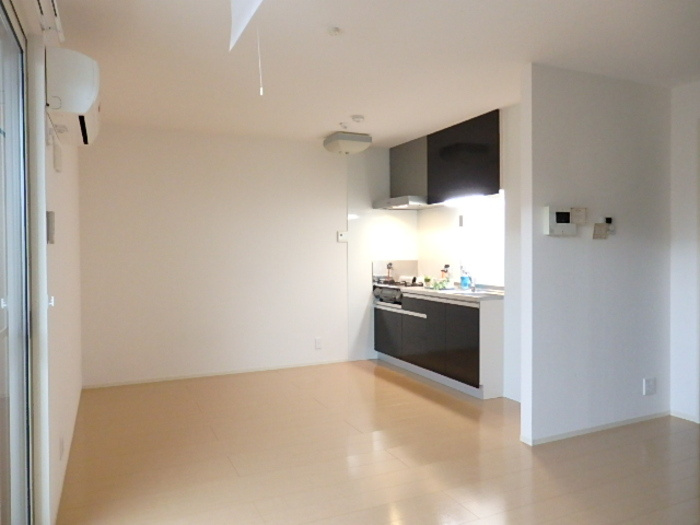 クリークパレスの居間・リビング