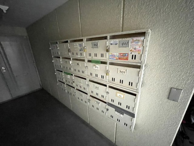 【エントランス】 | 明和マンション