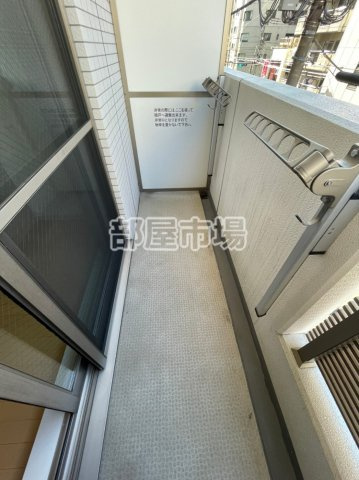 ラクラス新御徒町のバルコニー