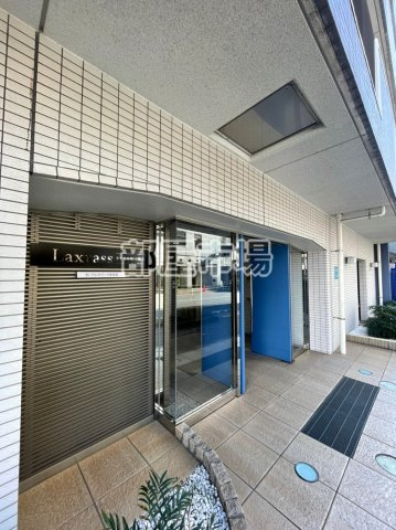 ラクラス新御徒町のエントランス