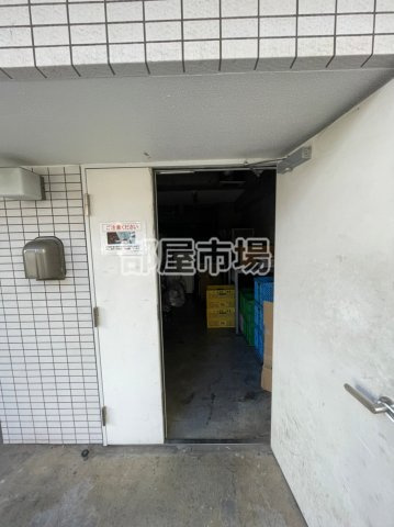 ラクラス新御徒町のその他共用部分|敷地内ゴミ置き場