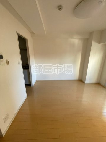 ラクラス新御徒町の居間・リビング