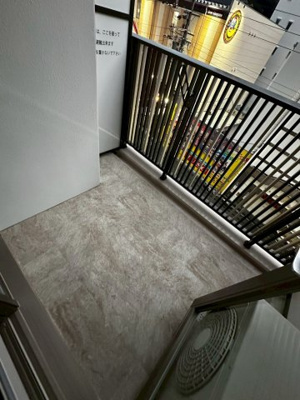 【バルコニー】 | スプランディッド十三本町