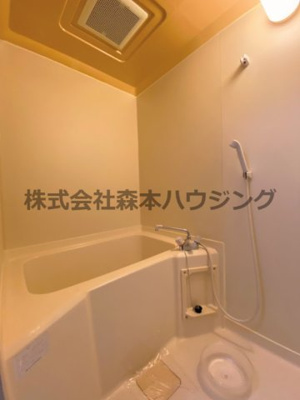 【浴室】 | 　東洋プラザしろきた | お風呂で日々の疲れを落としましょう