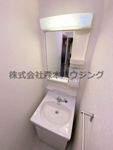 【独立洗面台】 | 　東洋プラザしろきた | 朝の身支度には欠かせない独立洗面化粧台