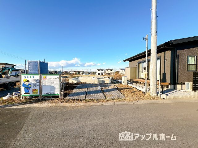 【新築住宅】坂戸市片柳の前面道路含む現地写真