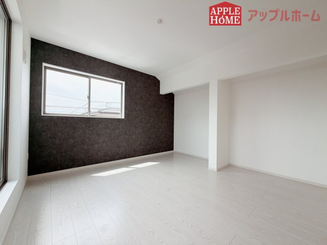 【新築住宅】坂戸市鶴舞 1期 全1棟の洋室|２階居室は全室収納スペースあり！たっぷりある収納活用でお部屋もキレイを保てます♪