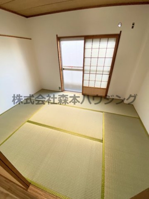 【和室】 | 　ブルースカイハイツ新森 | 和室ならではの温かな和の空間で寛ぎの時間を過ごせます